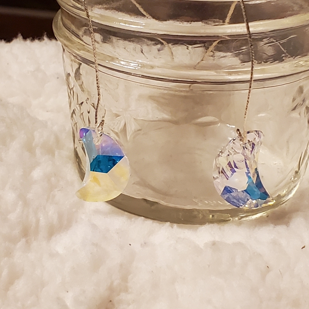 Cresent moon earrings